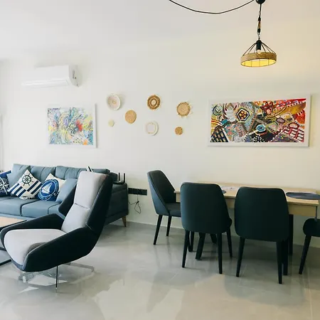 Caesar 2 Bedroom Deluxe Apartament *